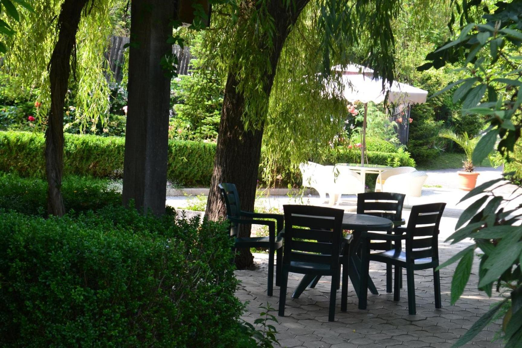 Motion Hotel Borjomi ภายนอก รูปภาพ